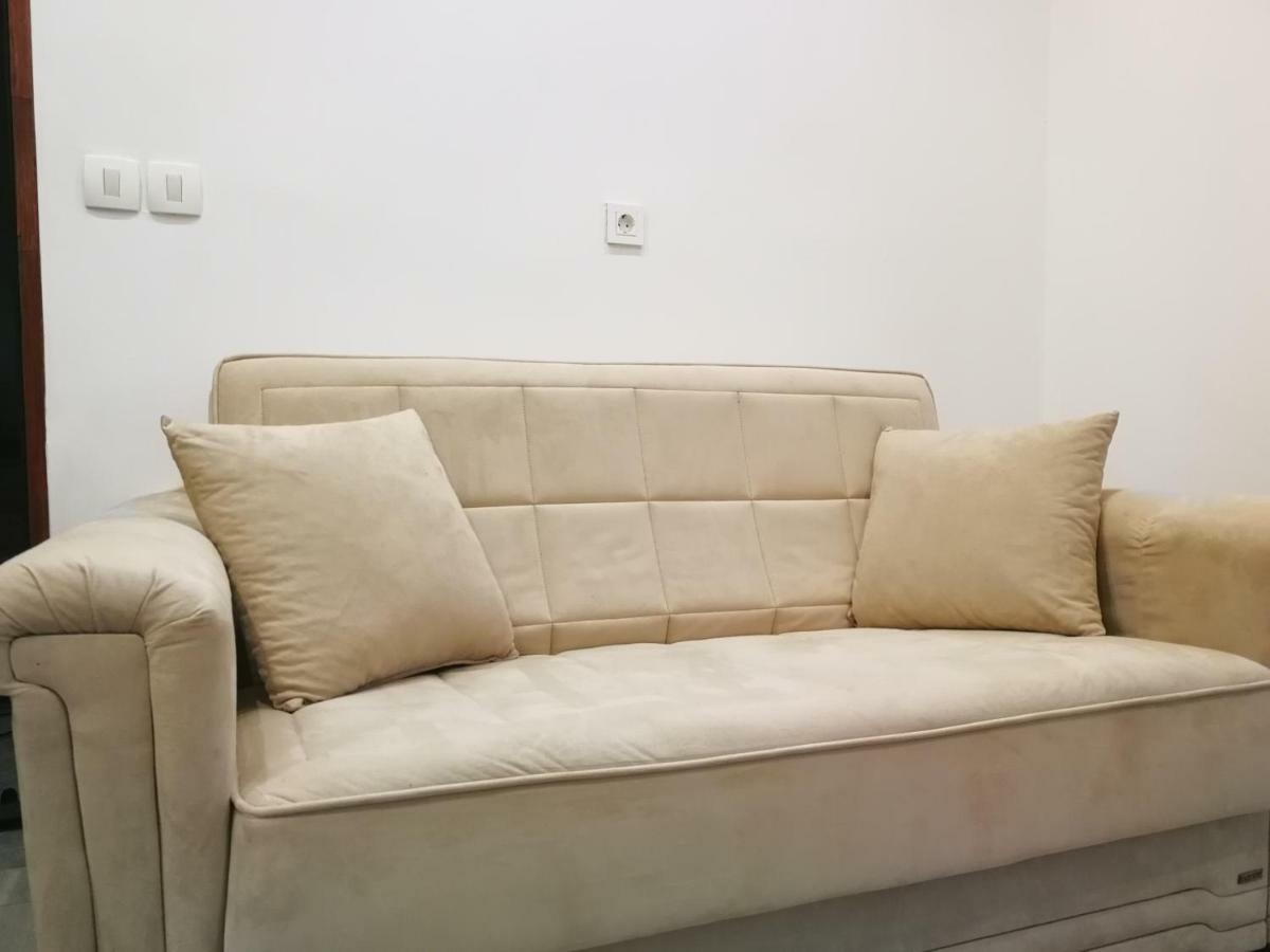 Appartma Katja Gabrovica pri Črnem Kalu Exterior photo